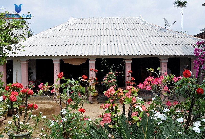 Ghé Thăm Nhà Cổ 200 Năm Tuổi Tại Lý Sơn