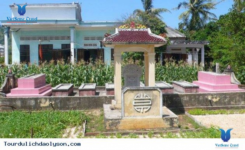 Vào thăm nhà thờ Phạm Quang Ảnh